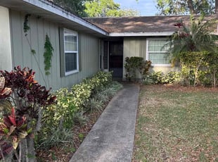 Bush Trimming by Timothy Stuff for Robert Q. in South Daytona, FL