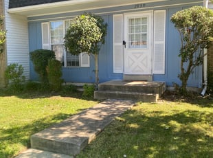 Bush Trimming by Ines Pereira for Tamia M. in Woodbridge, VA