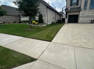 Arnetra J.'s Lawn Maintenance service result
