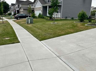 Amanda O.'s Lawn Mowing service result
