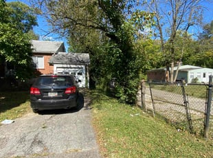 Bush Trimming by Gary Andersen for Darlene S. in Cincinnati, OH