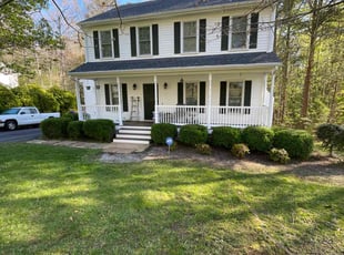 Bush Trimming by Chris Thomas for Cam A. in Chester, VA