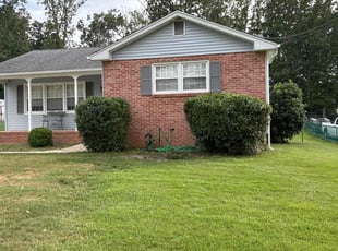 Bush Trimming by Ivy Hannah for David Z. in Millville, NJ
