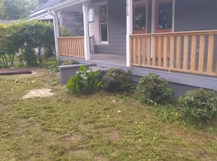 Bush Trimming by Jesse Blackshear for Luis A. in Atlanta, GA