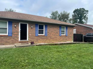 Weeding by Dalton Moore for Juan S. in Nicholasville, KY