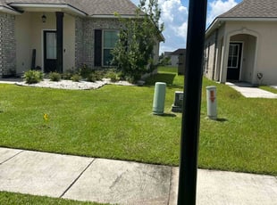 Weeding by Matt Jones for Alvanisha F. in Gonzales, LA