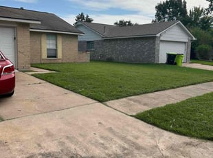 Danielle S.'s Lawn Service service result