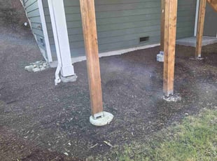 Weeding by Paul Espinoza for Vandini M. in Lynnwood, WA