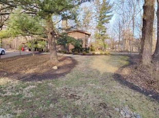 Weeding by Chris Steinhour for Christopher C. in Worthington, OH