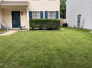 Bush Trimming by John Morrisroe for Anderson A. in Virginia Beach, VA