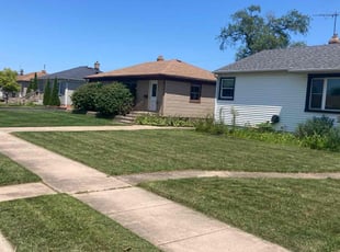 Kelli F.'s Lawn Maintenance service result