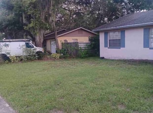 Leaf Removal by Ken Lockhart for Nick P. in Casselberry, FL