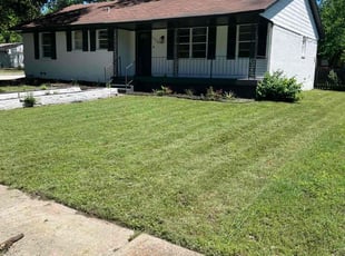 Jennilee H.'s turf care service result