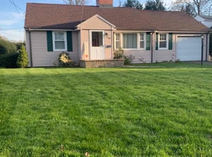 Krystal C.'s lawn maintenance service result