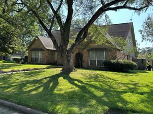 Carrie P.'s lawn service service result