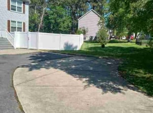 Larry J.'s turf maintenance service result
