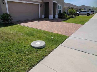 Jona W.'s lawn care services service result