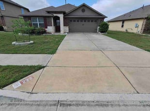 Carol R.'s turf care service result