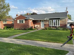 Christina C.'s lawn care services service result