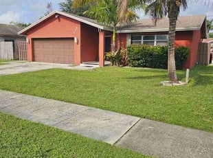 Jean B.'s lawn service service result