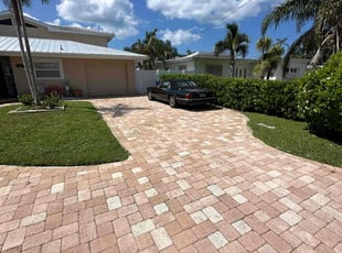 Heidi M.'s grass cutting service result
