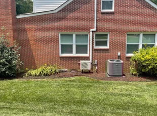 Candace M.'s Mulching service result