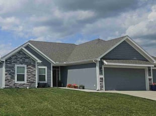 Victoria M.'s grass maintenance service result