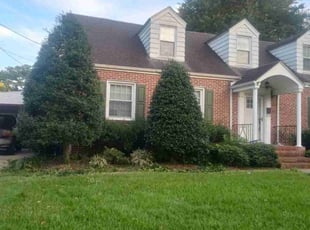 Sharon B.'s Bush Trimming service result