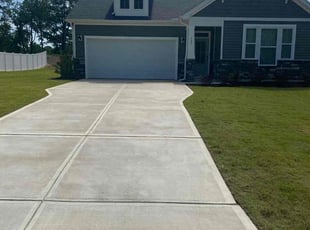 Erica O.'s grass maintenance service result