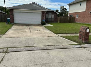 Jennifer Z.'s lawn care service result