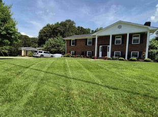 Paola S.'s turf maintenance service result