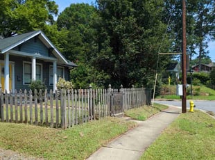 Linda T.'s turf care service result