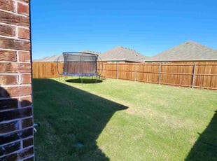 Patricia C.'s lawn care services service result