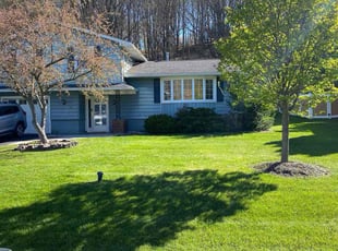 Jennifer S.'s lawn care services service result