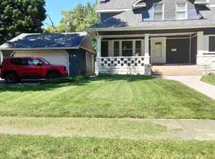 Jennifer B.'s lawn care service result