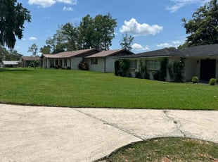 Brett S.'s lawn care service result