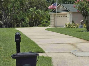 Silmari E.'s lawn care services service result