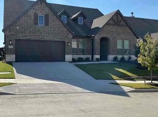 Audrey Y.'s grass cutting service result