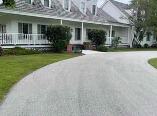 Zac S.'s lawn care services service result