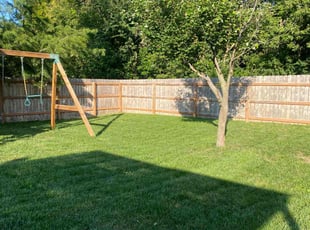 Kimberly C.'s lawn maintenance service result