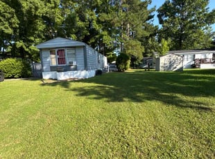 Mike C.'s lawn maintenance service result