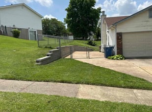 Carolina M.'s lawn care service result