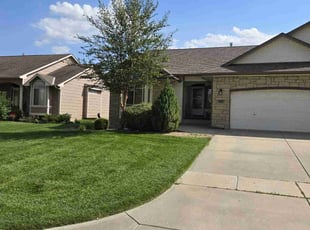 Reianna C.'s lawn care service result