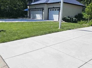 Alexander A.'s grass maintenance service result