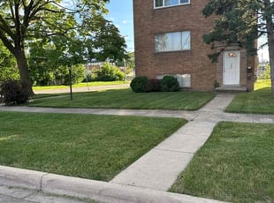 Bethanie H.'s turf maintenance service result