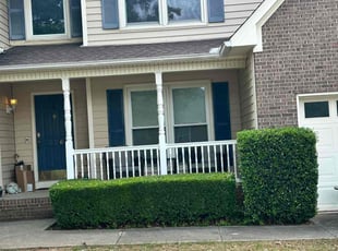 Sonya M.'s Bush Trimming service result