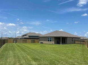 Carlos B.'s grass cutting service result
