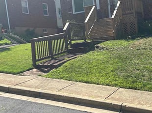 Lisa G.'s lawn maintenance service result