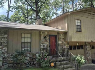 Earlyn C.'s Gutter Cleaning service result