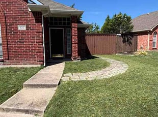 Danielle C.'s lawn care services service result